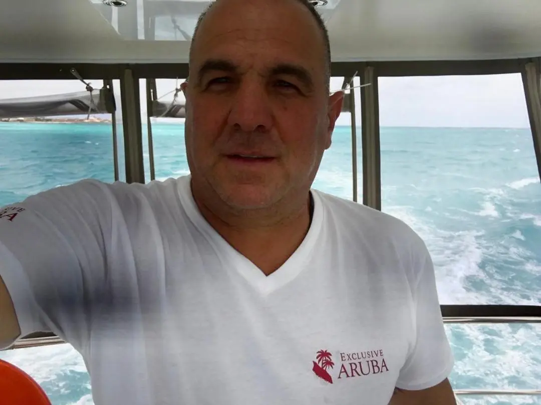 Exclusive-Boat-Aruba-VIP-Captain